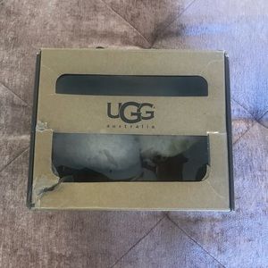 UGG boots for toddlers (tan & cream) Sz M